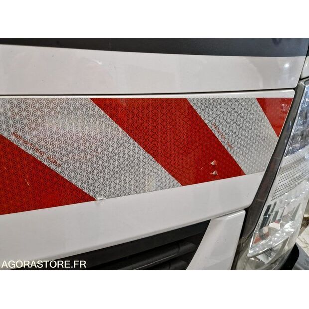 2013 Renault Maxity-46747443