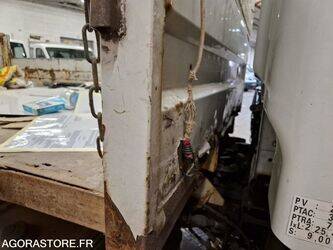 2013-renault-maxity-1444920-46747449