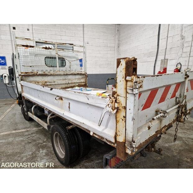 2013 Renault Maxity-46747459