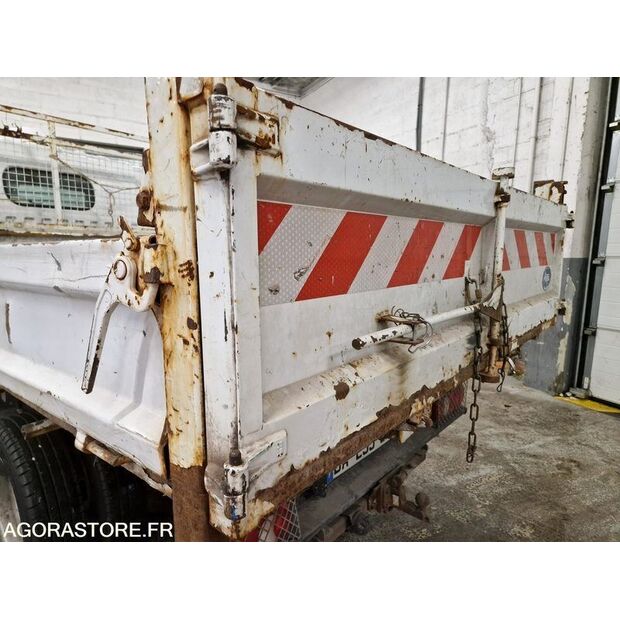 2013 Renault Maxity-46747461