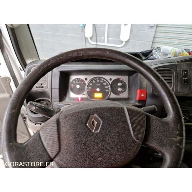 2013 Renault Maxity-46747470