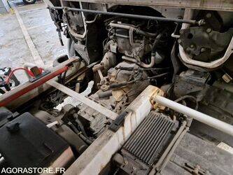 2013-renault-maxity-1444920-46747477