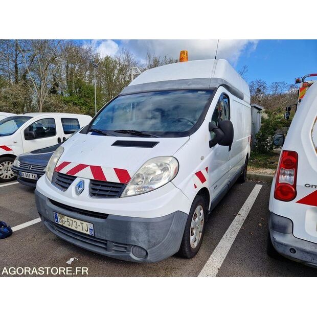 2011 Renault Trafic-46747485