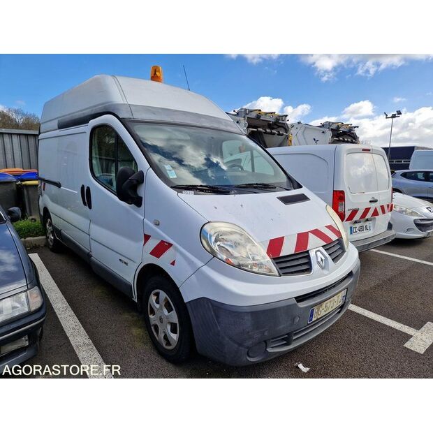 2011 Renault Trafic-46747486