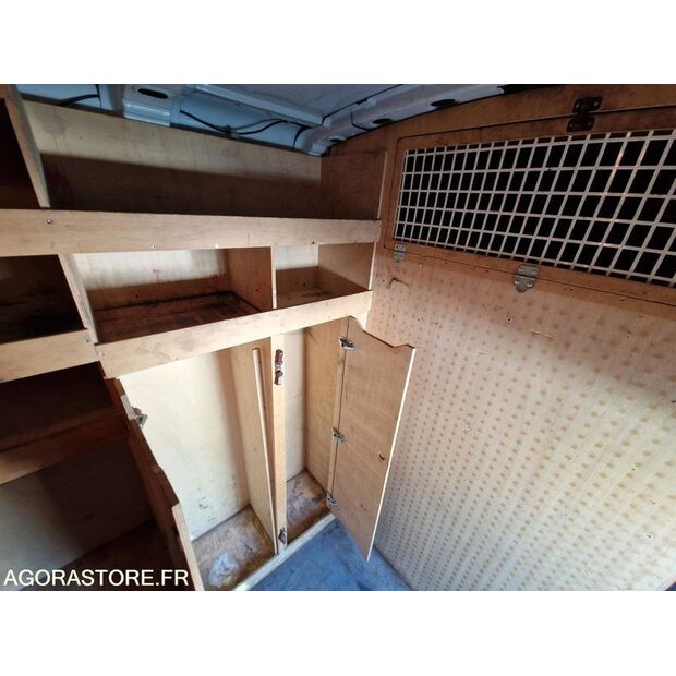 2011 Renault Trafic-46747504