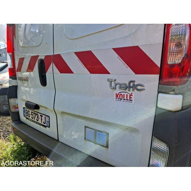 2011 Renault Trafic-46747515