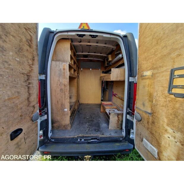 2011 Renault Trafic-46747520