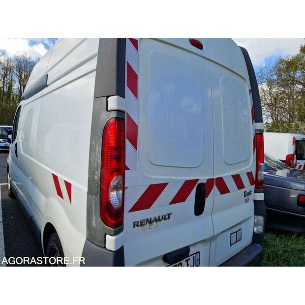 2011 Renault Trafic-46747522