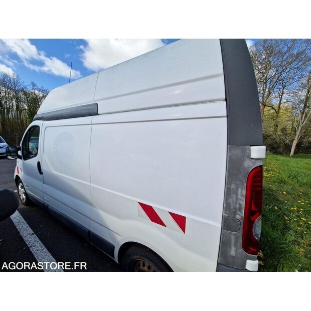 2011 Renault Trafic-46747525