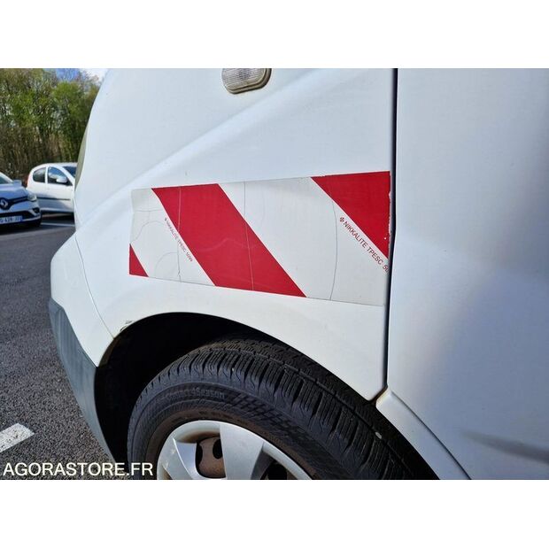 2011 Renault Trafic-46747531