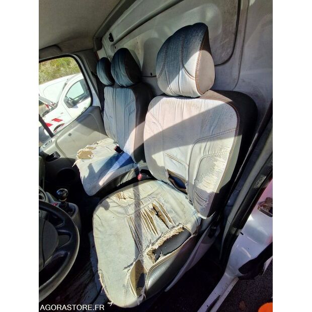 2011 Renault Trafic-46747534