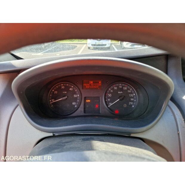 2011 Renault Trafic-46747537