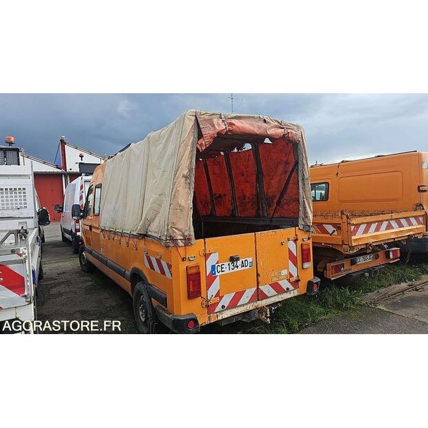 2004 Renault Master-46747545