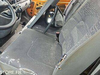 2004-renault-master-1444923-46747553