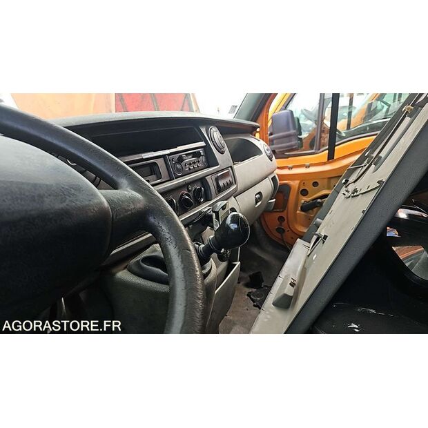 2004 Renault Master-46747555