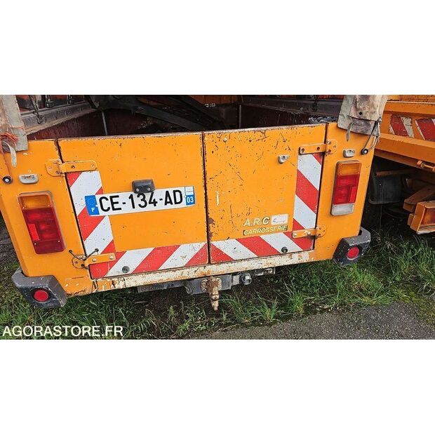 2004 Renault Master-46747557