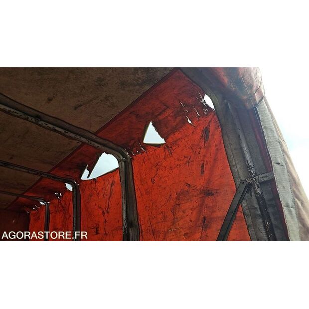 2004 Renault Master-46747560