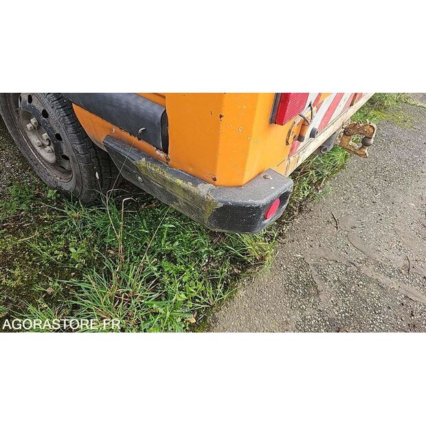 2004 Renault Master-46747563