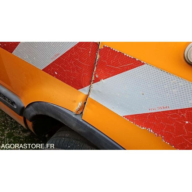 2004 Renault Master-46747564