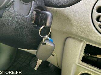 2008-renault-kangoo-1444924-46747587