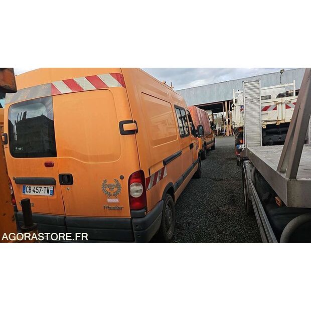 2004 Renault Master-46747618