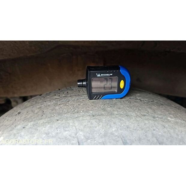 2004 Renault Master-46747619