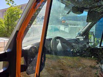 2011-renault-master-1444926-46747650