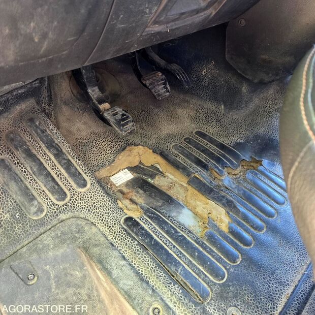 2011 رينو Master-46747653