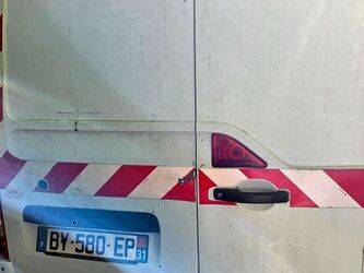 2011-renault-master-1444926-46747654