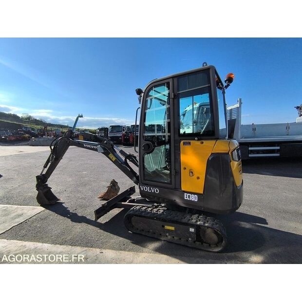 2016 Volvo EC18D-46747679