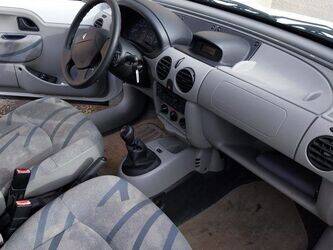 2003-renault-kangoo-1444929-46747690