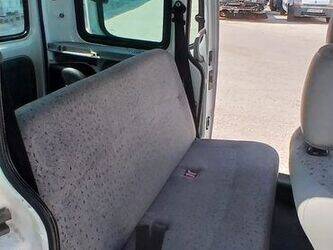 2003-renault-kangoo-1444930-46747701