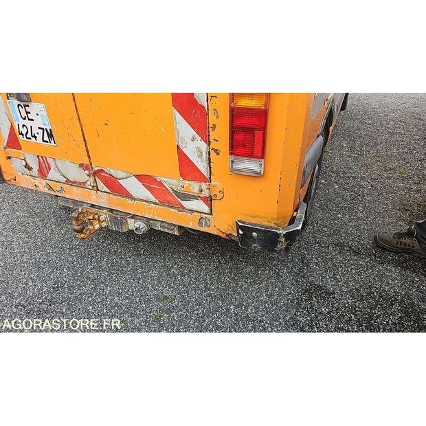 2001 Renault Master-46747726