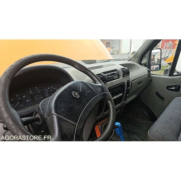 2001 Renault Master-46747732