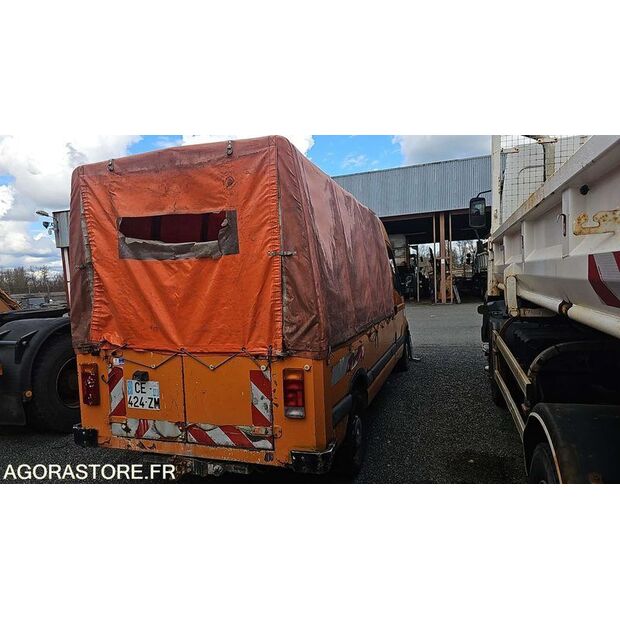 2001 Renault Master-46747734