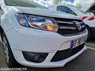 2016-dacia-sandero-1444932-46747742