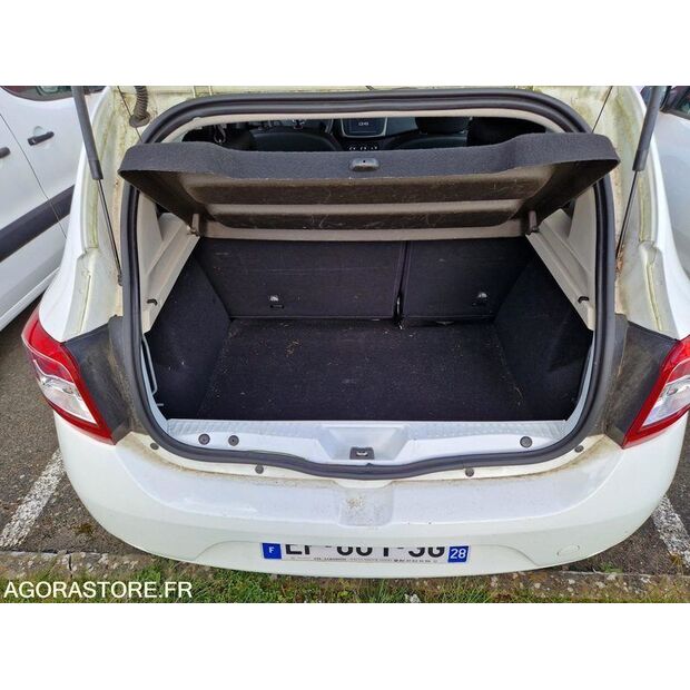 2016 داسيا SANDERO-46747749