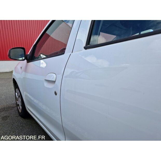 2016 داسيا SANDERO-46747755