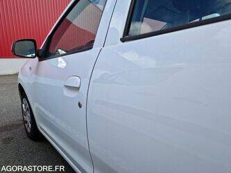 2016-dacia-sandero-1444932-46747755