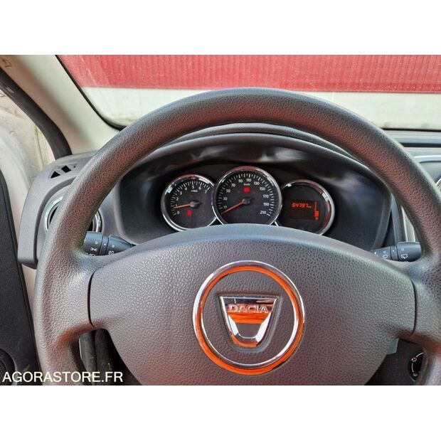 2016 داسيا SANDERO-46747760