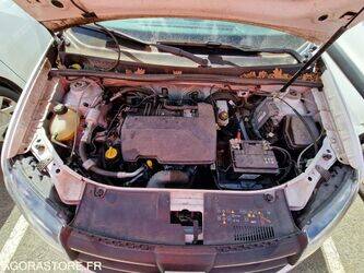 2016-dacia-sandero-1444932-46747761