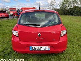 2012-renault-clio-1444933-46747766