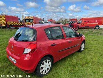 2012-renault-clio-1444933-46747767