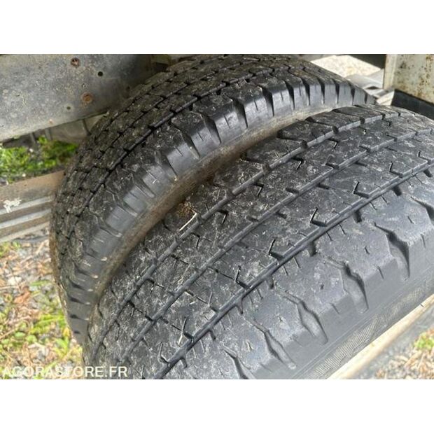 2009 Renault Maxity-46747780