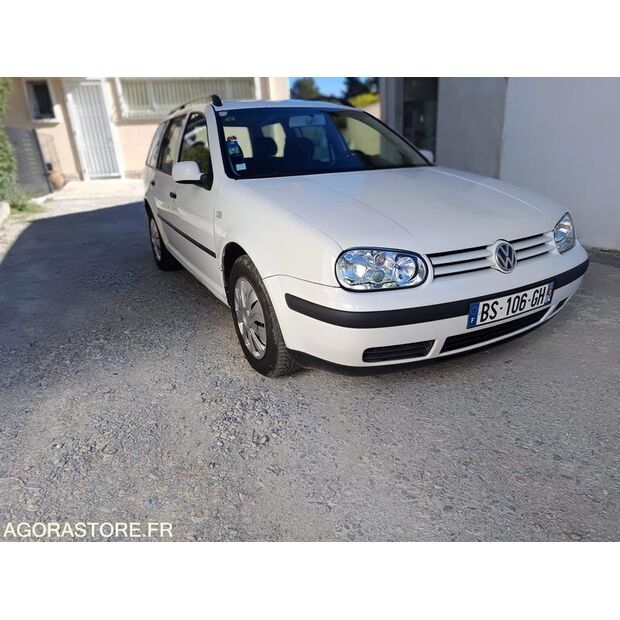 2003 Volkswagen Golf-46747786