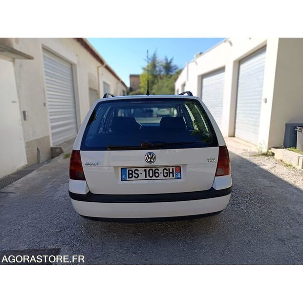 2003 Volkswagen Golf-46747788