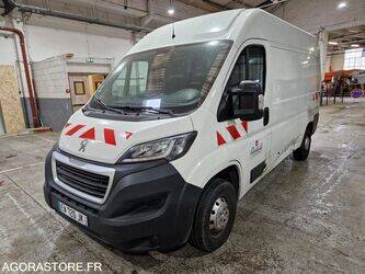 Image for Vans 2018 Peugeot BOXER