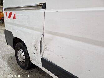 2018-peugeot-boxer-1444941-46747915