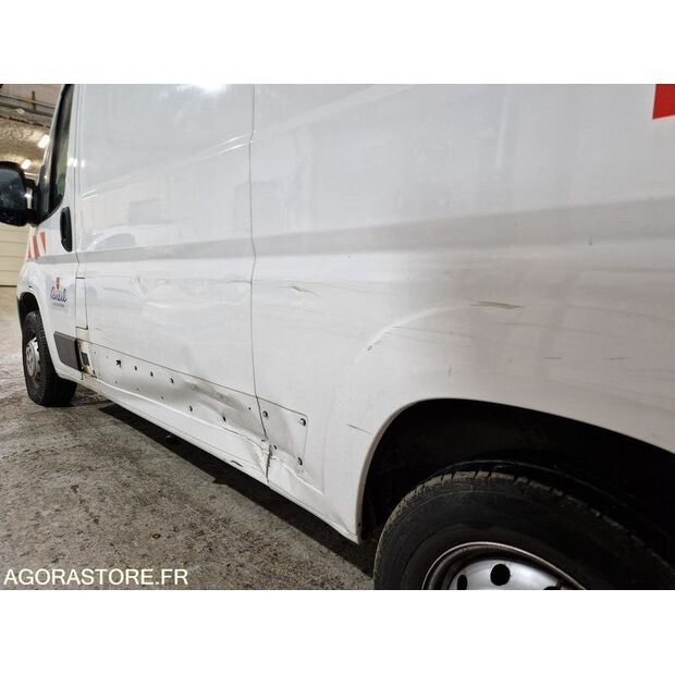 2018 Peugeot BOXER-46747923