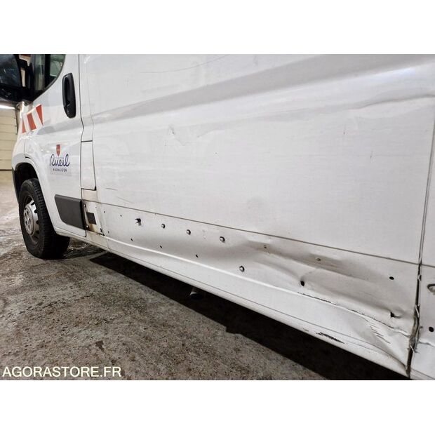 2018 Peugeot BOXER-46747926